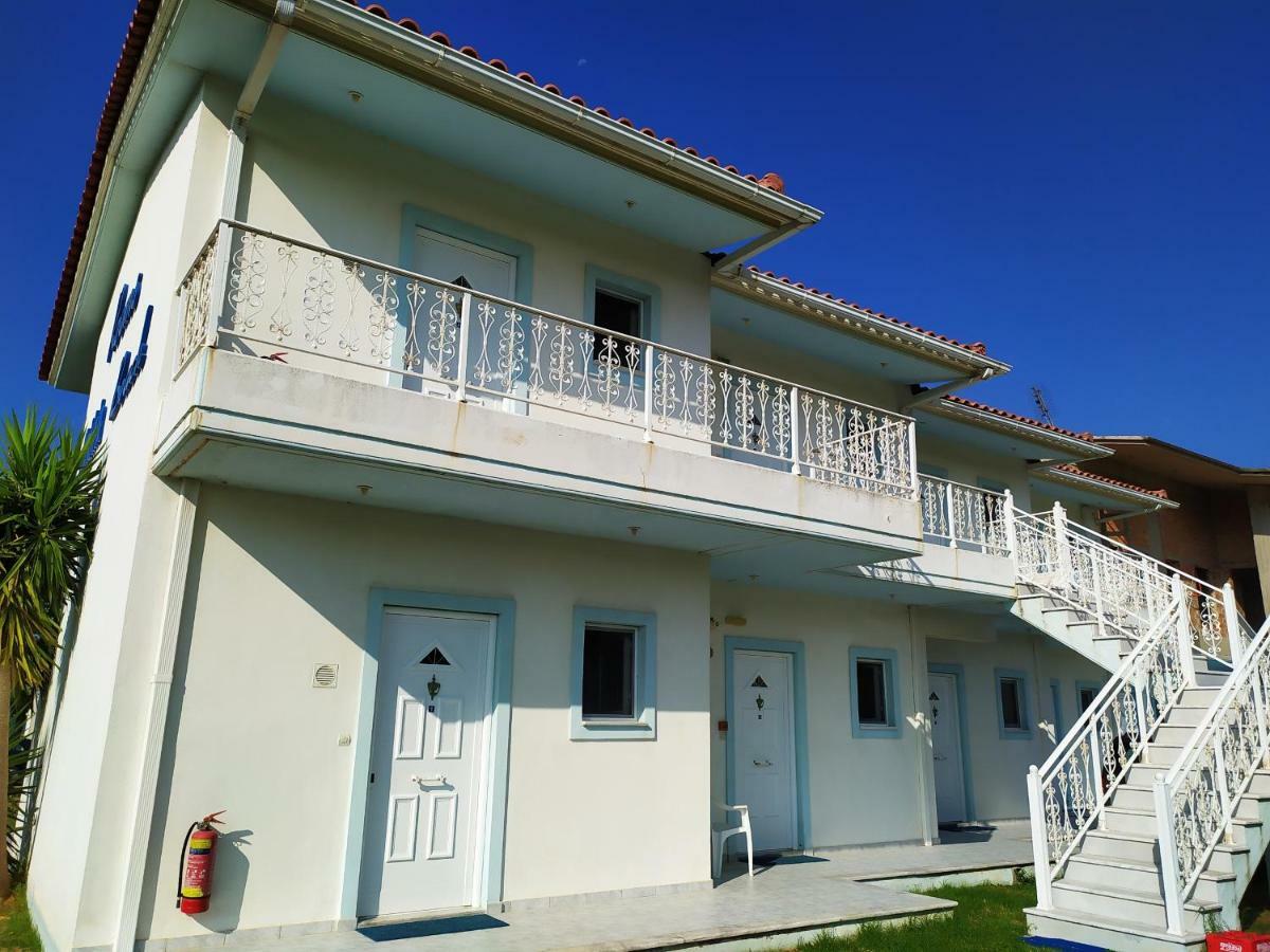 Makinia Beach Nafpaktos Buitenkant foto